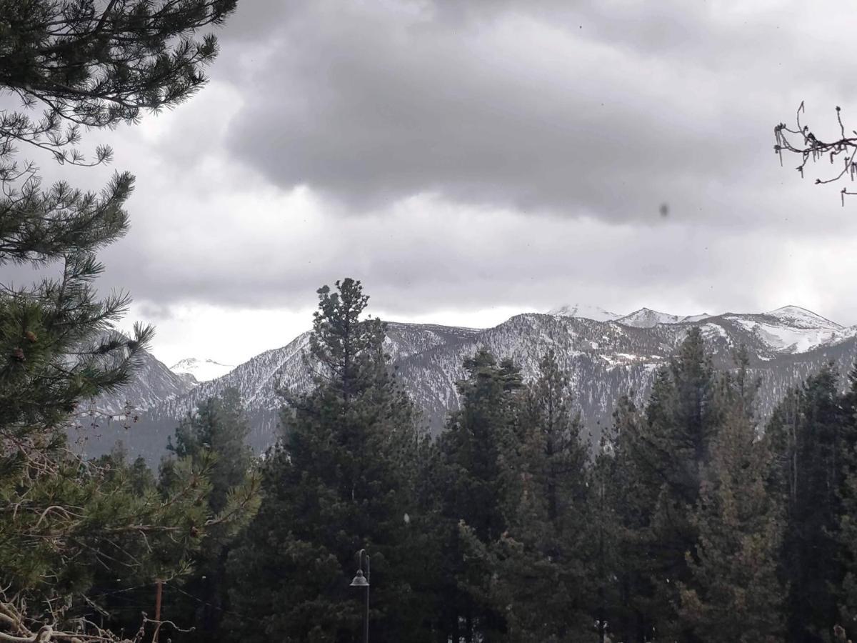 Ventura Grand Inn Mammoth Lakes Buitenkant foto